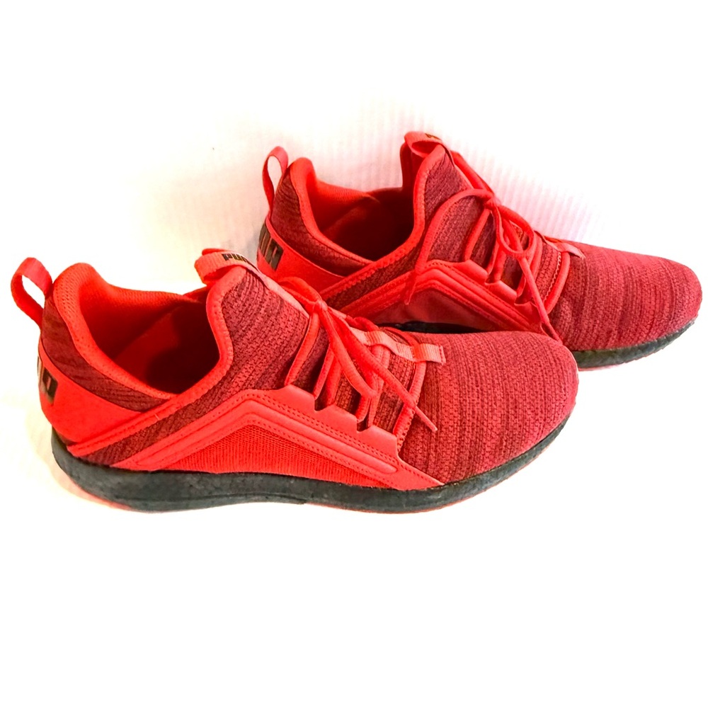 NWOT Men’s Puma Mega NRGY Heather Knit Sneaker
